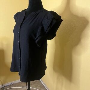 Adrienne Vittadini Black Flutter-Sleeve Button Front Blouse